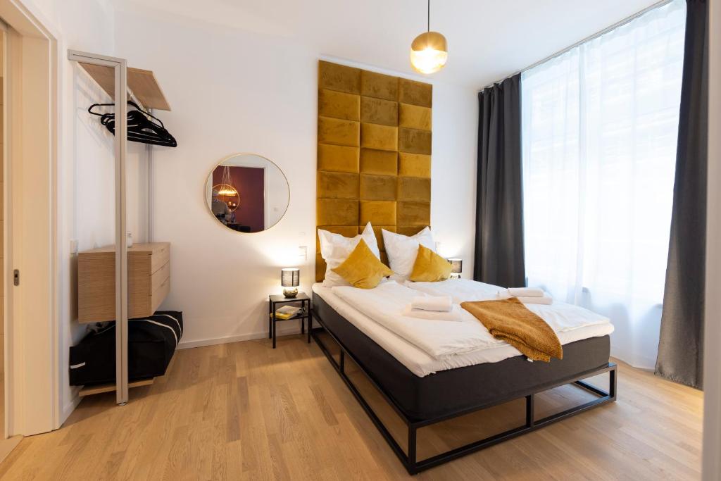 Pure Berlin Apartments - for up to 5 guests near Uber Arena